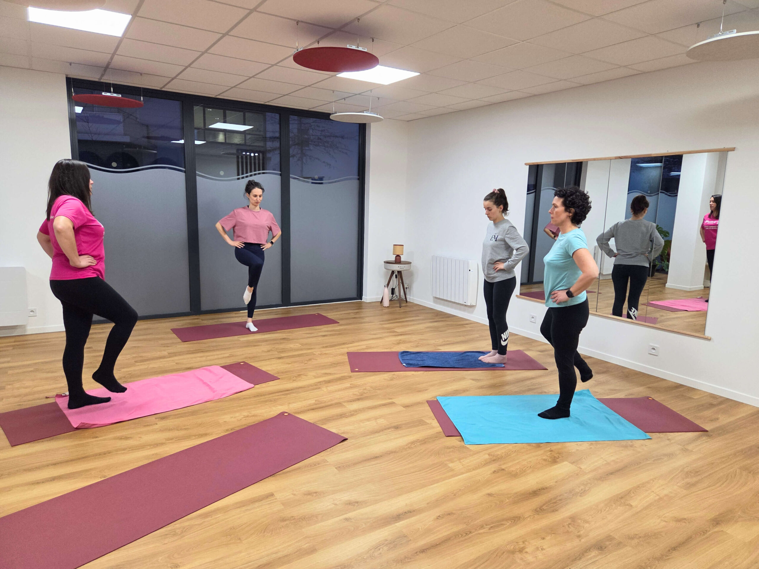 cours collectif Pilates Emeline Aubry